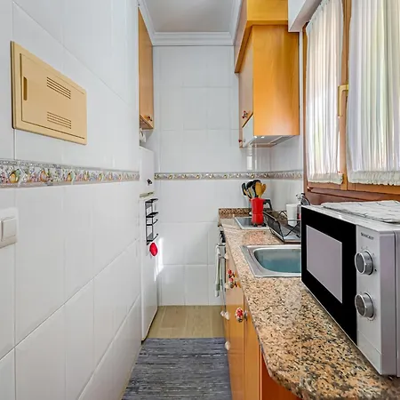 Charming Duplex , Cleaning Included *